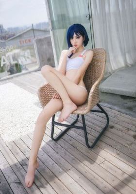 白丝美女免费网站